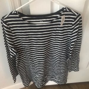 Old Navy Womens Medium Black and White 3/4 sleeve tee